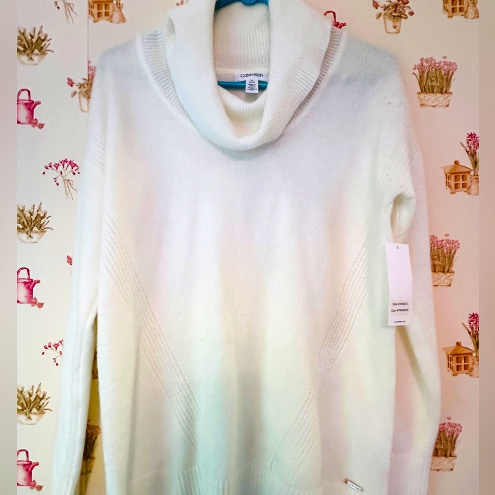 Calvin Klein women’s sweater